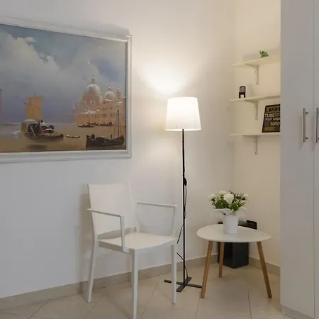 Easy - Flat In Mestre * 베니스